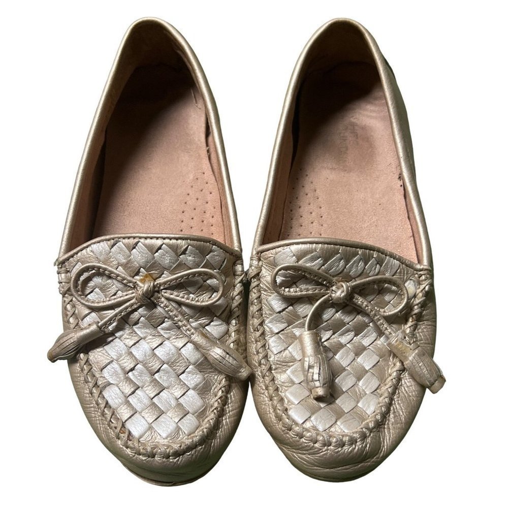 White Mountain Leather loafers — 6M